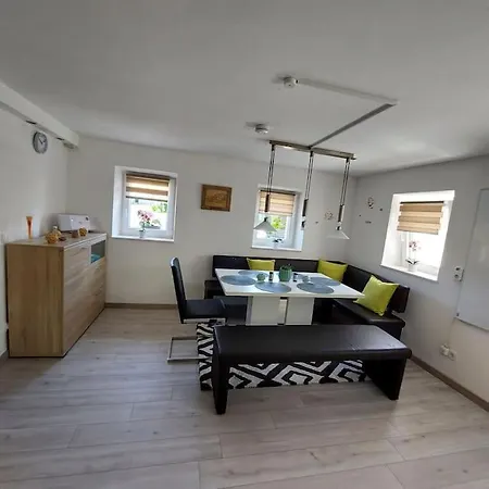 Ferienparadies Haus Monica Holiday home Falting